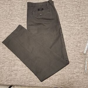 Banana Republic- Aiden Chino 35/34